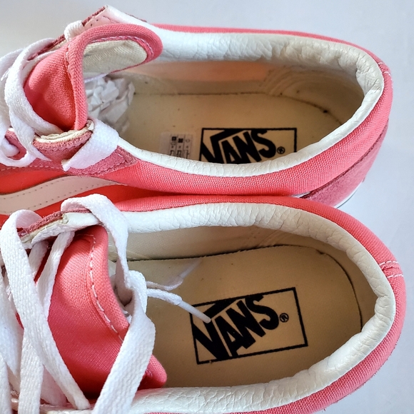 Vans Women's Pink and White Sneakers Size 10.5 - Picture 8 of 9